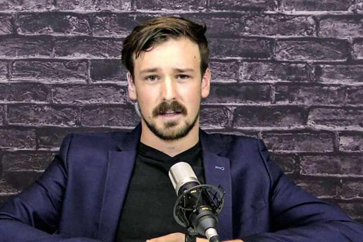 PARLER CEO Condemns Censorship of Facebook and Twitter Oligarchs