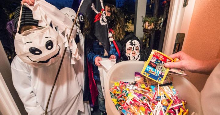 Los Angeles County backs off Halloween trick-or-treating ban