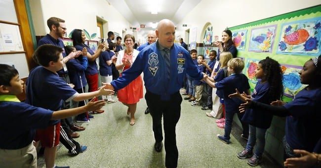 Photos surface allegedly of Arizona Dem Mark Kelly dressed as Hi