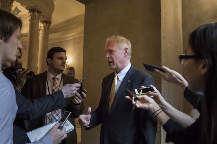 Sen. Ron Johnson's Positive COVID Test Throws Barrett Confirmati