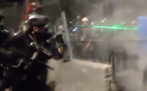 Rioters using lasers to blind federal agents are in violation of