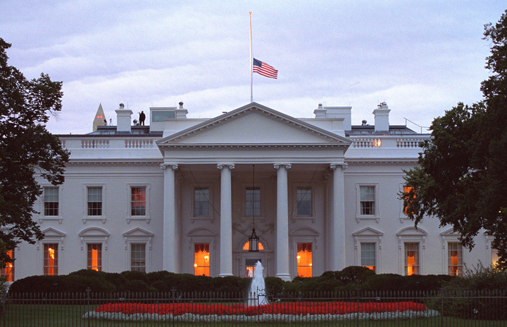 White house Flag at Half Mast: More Ridiculous Liberal Media Hys