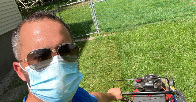 Man Laid Off Due to Pandemic Offers Free Lawn Services to Senior