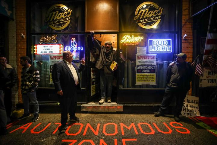 Staten Island Pub Declaring Itself ‘Autonomous Zone’ Reopens In 